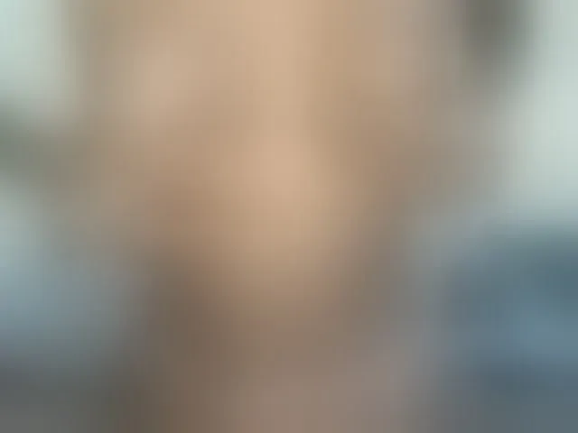Live sex webcam photo for Velvetvixen-1 #294257148
