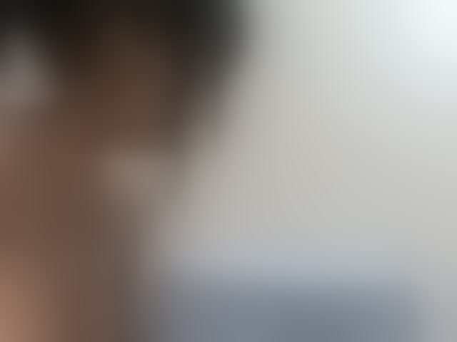 Live sex webcam photo for Velvetvixen-1 #294295331