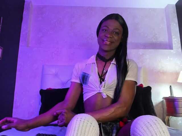 Live sex webcam photo for Venus-Willis #275258241