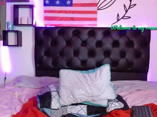 Live sex webcam photo for Venus-cooper #274069580