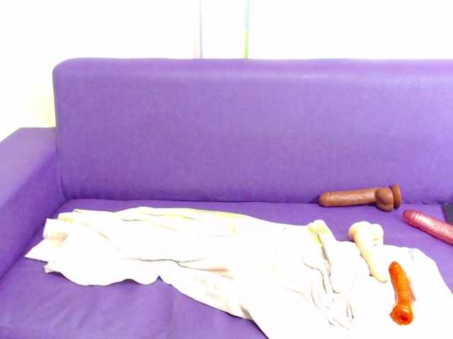 Live sex webcam photo for Venus-ebonyx #271814186