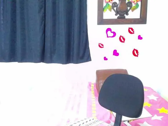 Live sex webcam photo for Venus-ebonyx #272918458