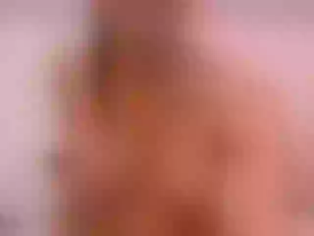 Live sex webcam photo for VenusDaniels #290632282