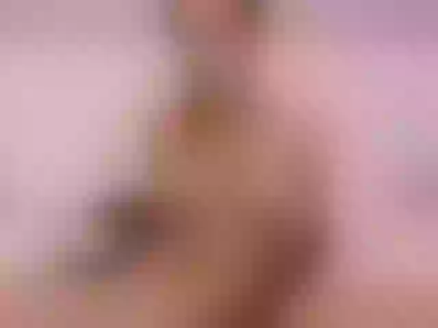 Live sex webcam photo for VenusDaniels #290672982
