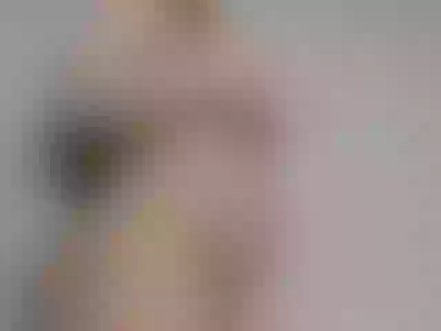 Live sex webcam photo for VenusMiel #277758368