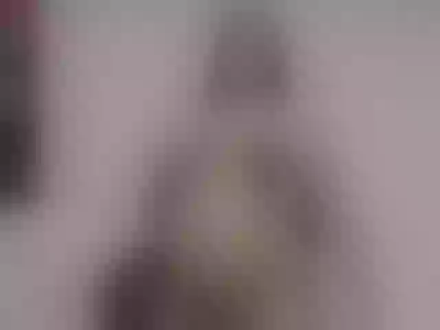 Live sex webcam photo for VenusMiel #277946552