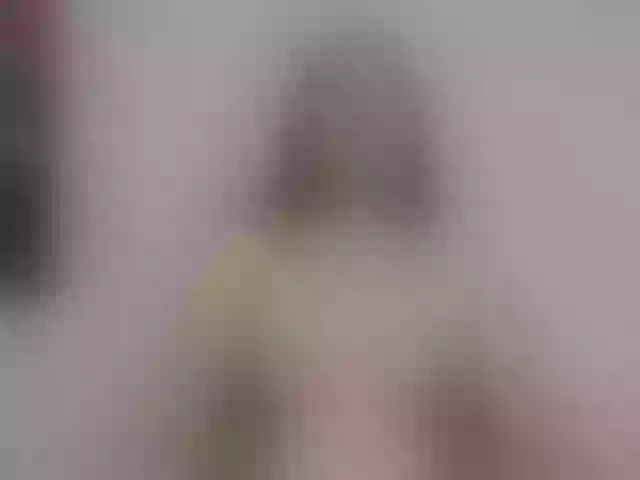 Live sex webcam photo for VenusMiel #277958532
