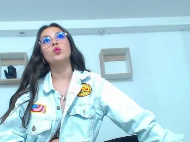 Live sex webcam photo for Venustempty #271801851