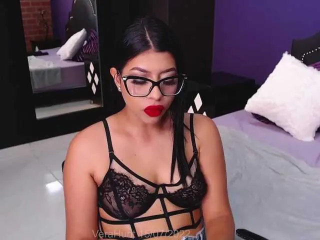 Live sex webcam photo for VeraHunt #274071909