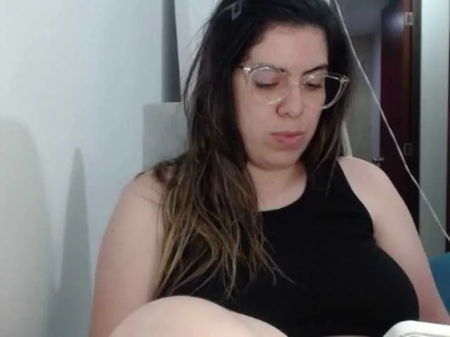 Live sex webcam photo for VeraVersace #273508811