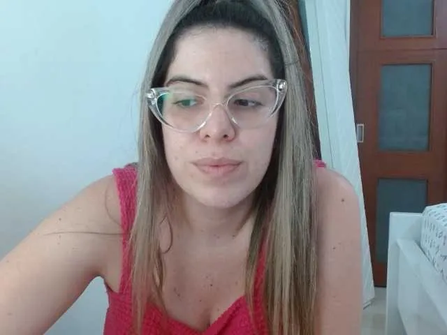 Live sex webcam photo for VeraVersace #276101542