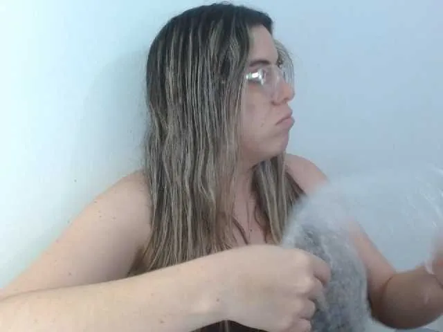 Live sex webcam photo for VeraVersace #276131614