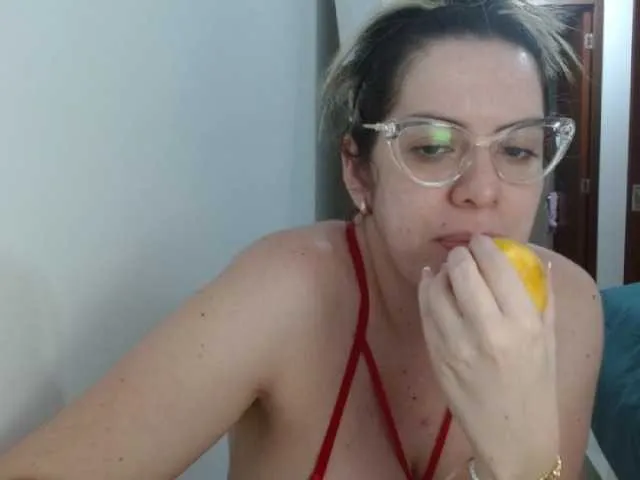 Live sex webcam photo for VeraVersace #276895534