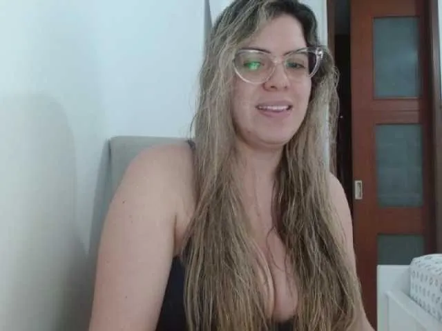 Live sex webcam photo for VeraVersace #276963395