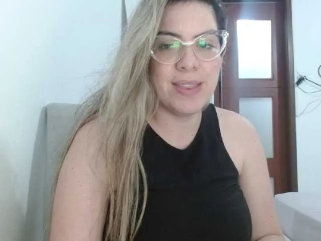 Live sex webcam photo for VeraVersace #276989102