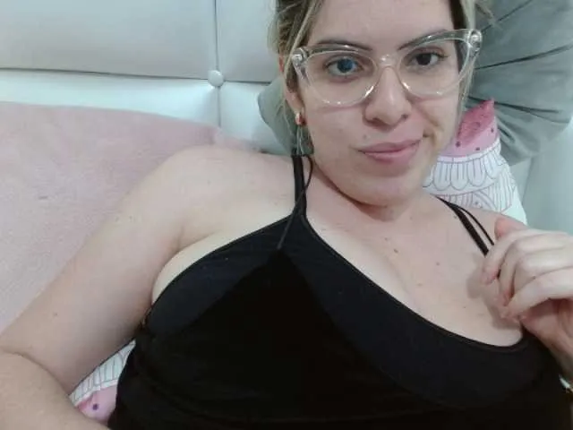 Live sex webcam photo for VeraVersace #290232221