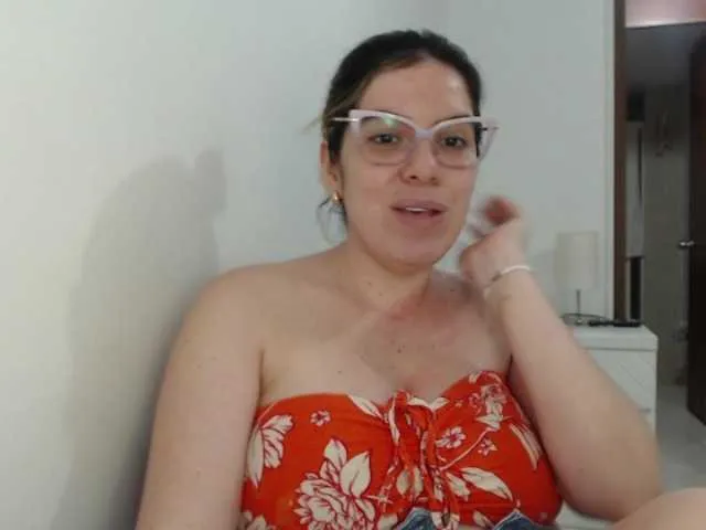 Live sex webcam photo for VeraVersace #291054420