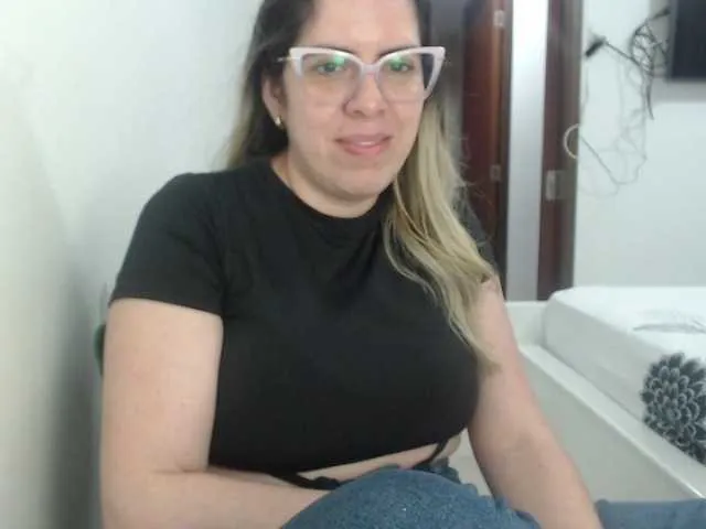 Live sex webcam photo for VeraVersace #291394935