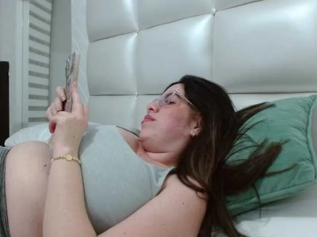 Live sex webcam photo for VeraVersace #291690022