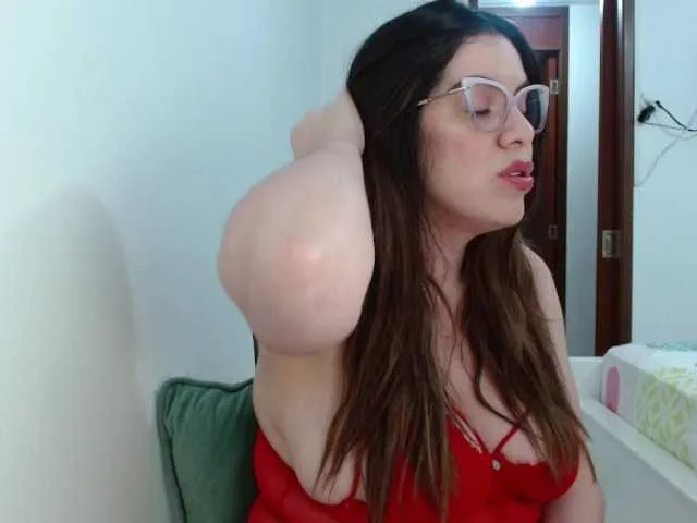 Live sex webcam photo for VeraVersace #292224256