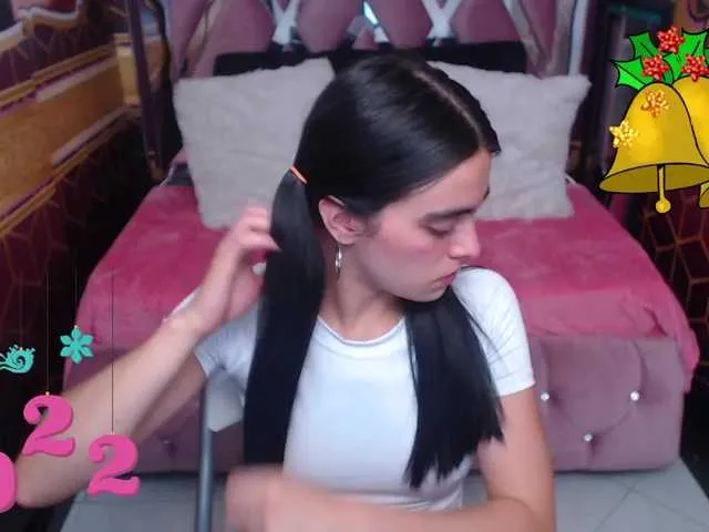 Live sex webcam photo for Vero-Rosse #271835436