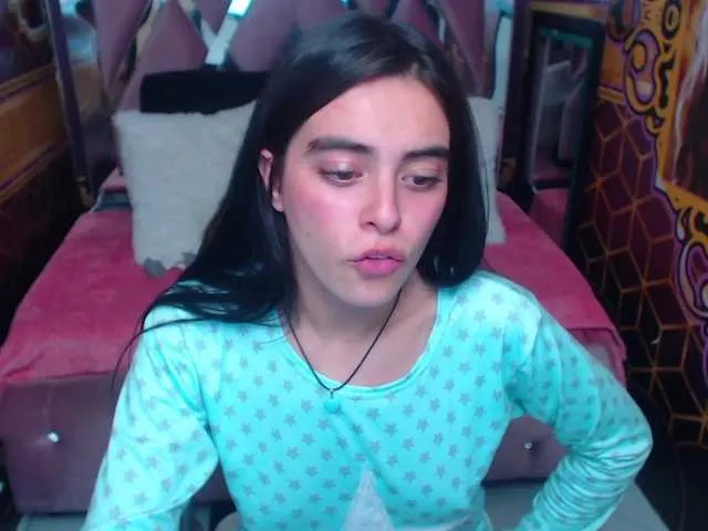 Live sex webcam photo for Vero-Rosse #271976474