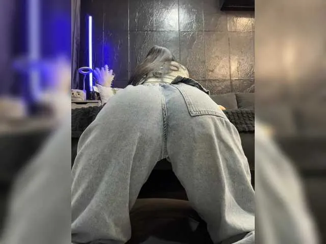 Live sex webcam photo for Vero19nika #290387283
