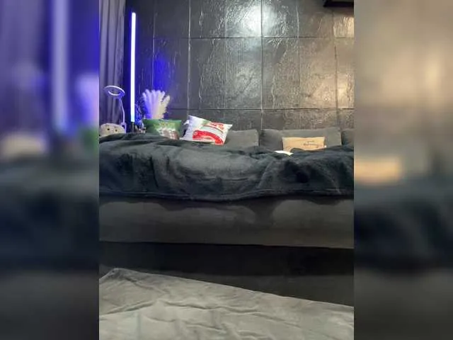 Live sex webcam photo for Vero19nika #290447123