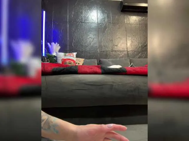 Live sex webcam photo for Vero19nika #290530131