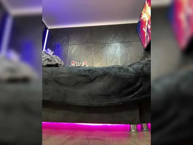 Live sex webcam photo for Vero19nika #290927368