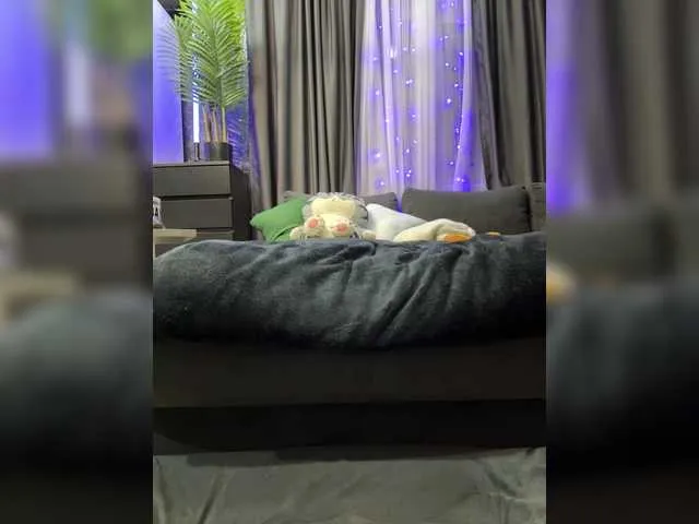 Live sex webcam photo for Vero19nika #291779767