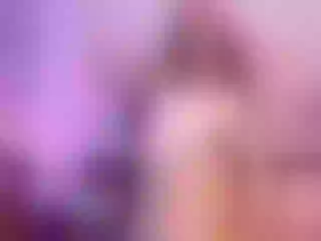 Live sex webcam photo for VeroSweet18 #291962150