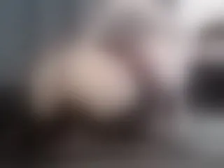 Live sex webcam photo for Veronamoore #143870233