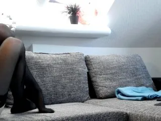Live sex webcam photo for Veronamoore #149707906