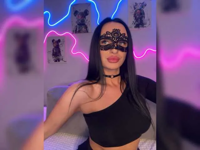 Live sex webcam photo for Veroni4kab #277940455