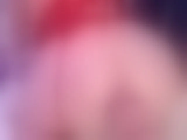 Live sex webcam photo for Veronica-Ryan #293490097