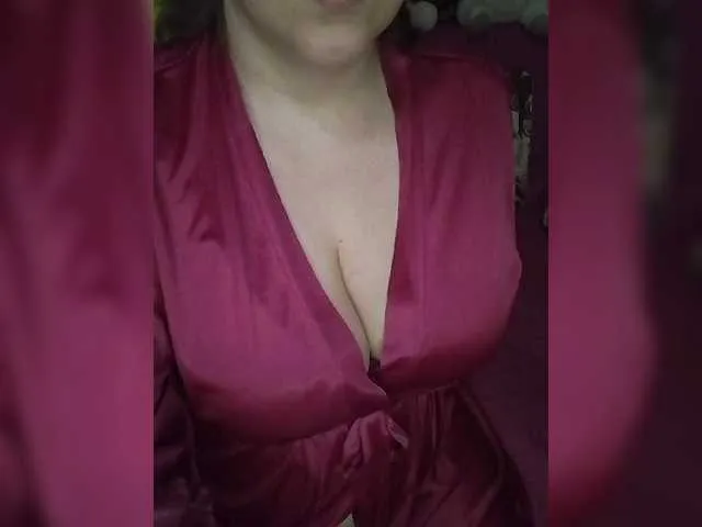 Live sex webcam photo for VeronicaChica #277783916