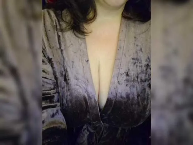Live sex webcam photo for VeronicaChica #291231827