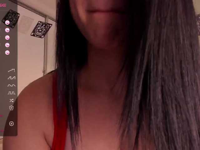 Live sex webcam photo for VeronicaLanz #276629624