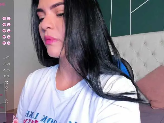 Live sex webcam photo for VeronicaLanz #291391300