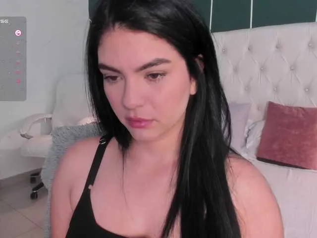 Live sex webcam photo for VeronicaLanz #291859586