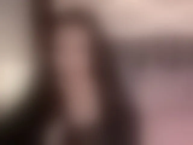 Live sex webcam photo for VeronicaLanz #293991886