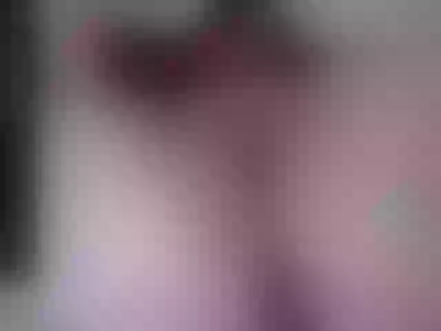 Live sex webcam photo for VeronicaRyan #288026066