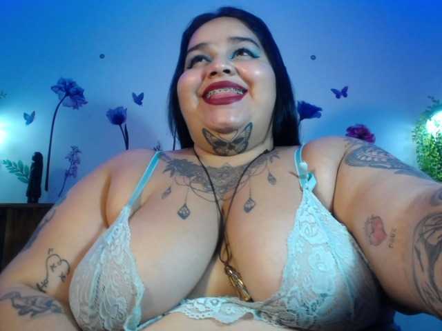 Live sex webcam photo for VeronikChubby #277561770