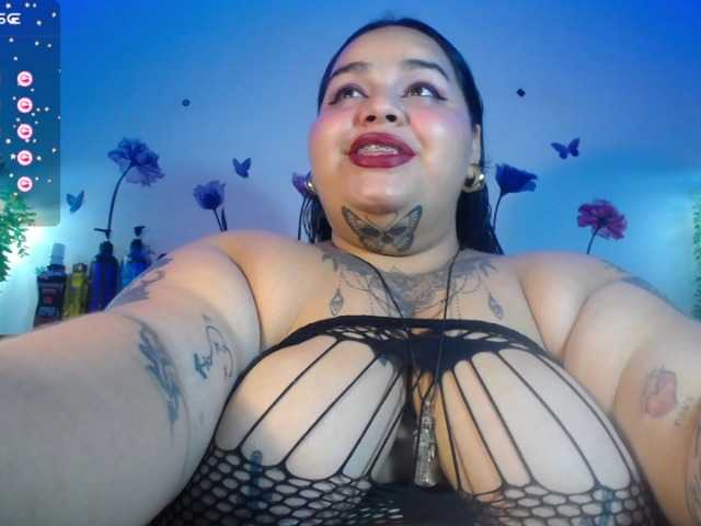 Live sex webcam photo for VeronikChubby #277757584