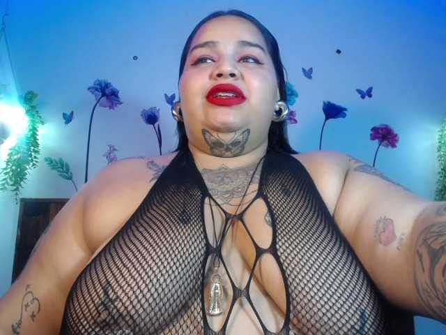 Live sex webcam photo for VeronikChubby #277776372