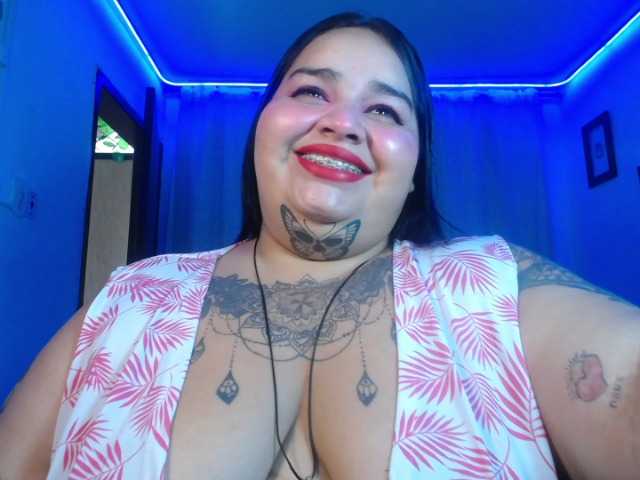 Live sex webcam photo for VeronikChubby #277867624