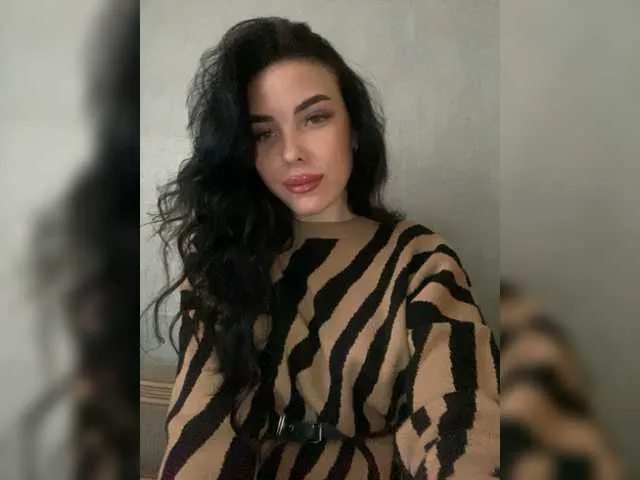 Live sex webcam photo for Veronika-091 #277304157