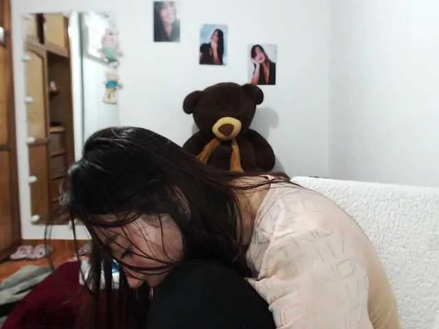 Live sex webcam photo for Veronika-hena #272680540