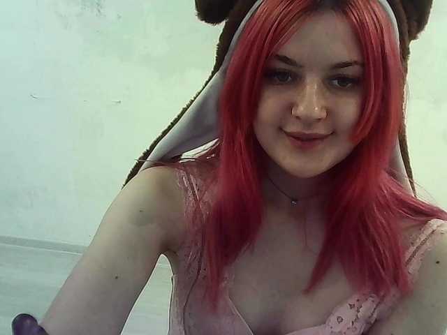 Live sex webcam photo for VeronikaGrey #277470342